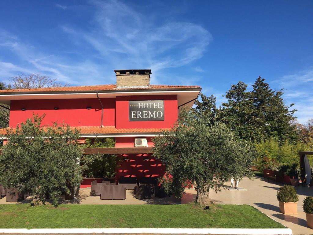 סוריאנו נל צ'ימינו Hotel Eremo מראה חיצוני תמונה